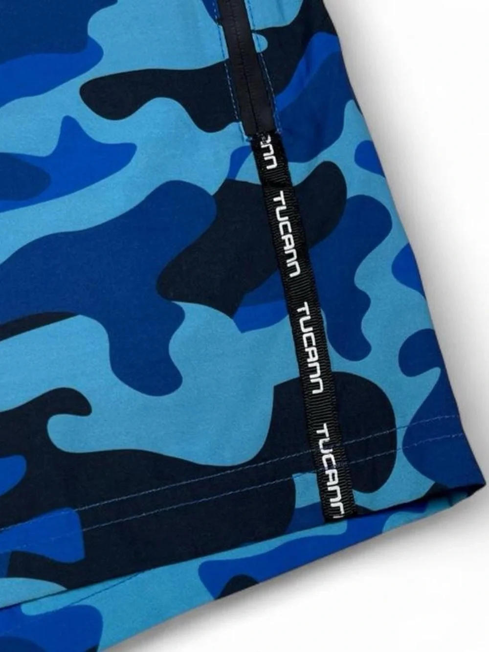 NWOT! Tucann Blue Camo Swim Shorts Men’s Size Medium Board Shorts Trunks Beach